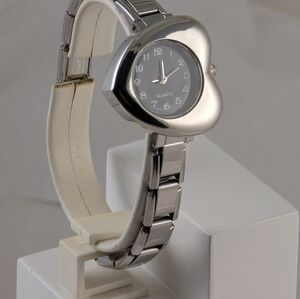 UBERRY STAINLESS STEEL ITALIAN CHARM WATCh BRACELET/9MM/ SILVER/ BRAND NEW